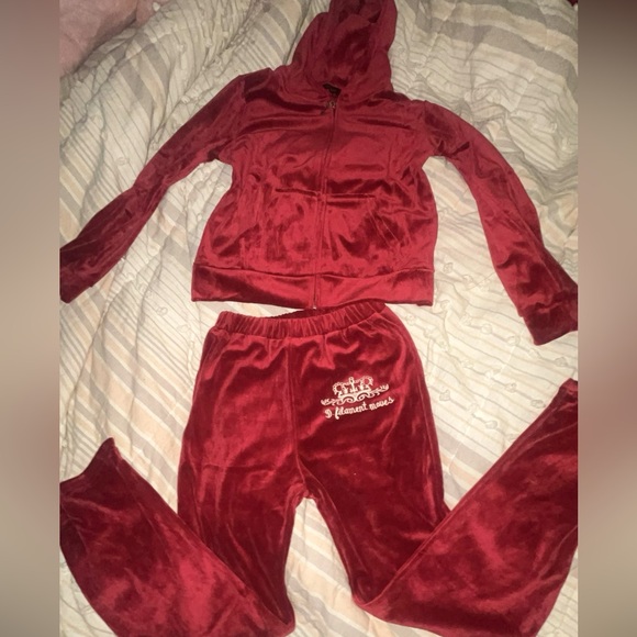 burgundy/ red Juicy couture track suit or individual pieces! - Picture 1 of 4